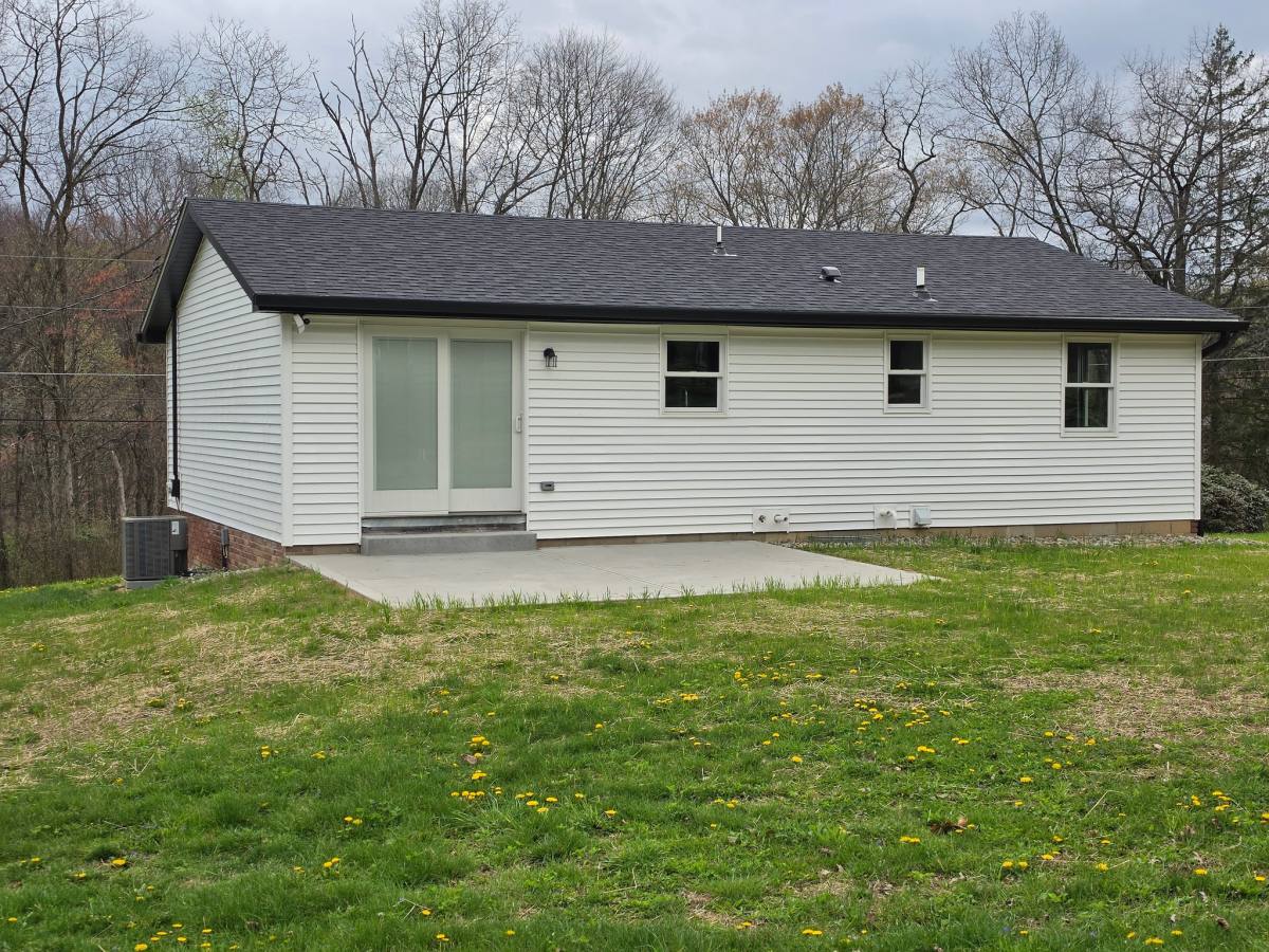 House for rent at 111 Robinson Run Rd, Butler, PA 16002