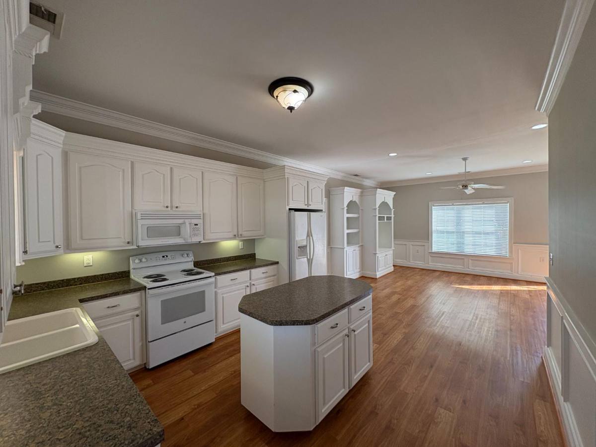 House for rent at 604 Melton St, West Columbia, SC 29170