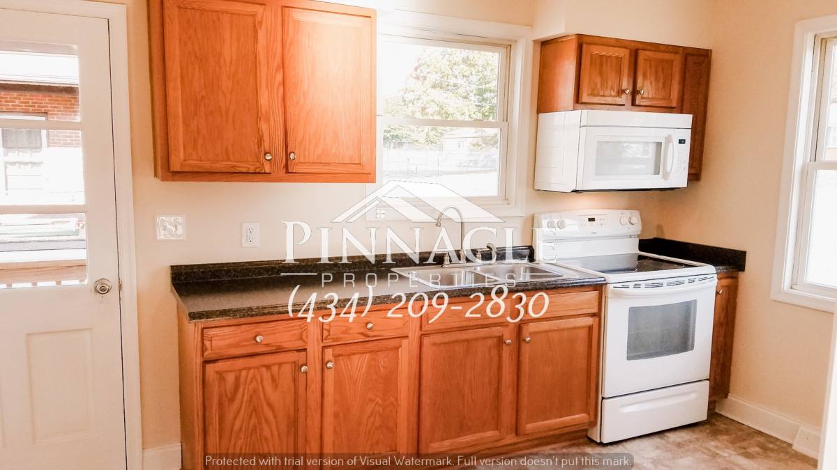 House for rent at 103 Roberts Ave, Lynchburg, VA 24501
