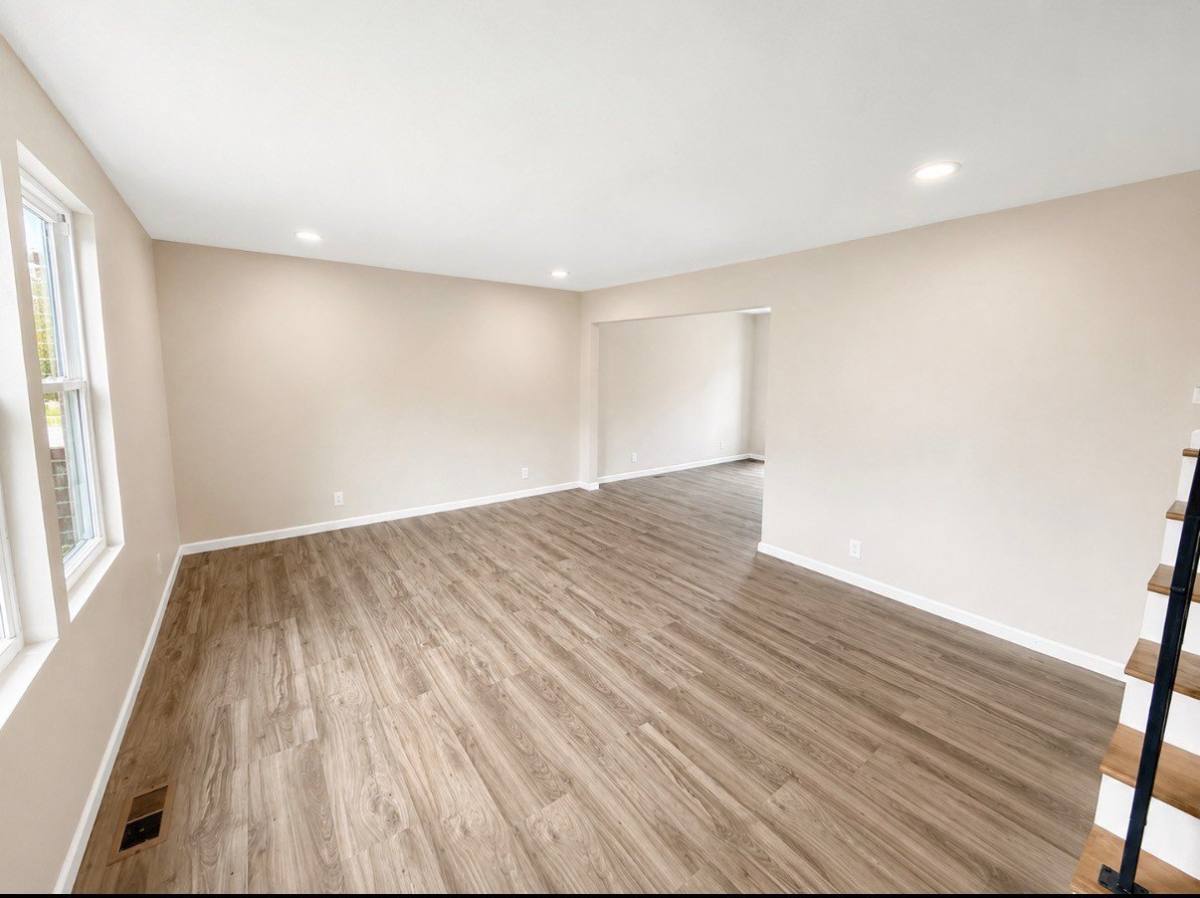 Apartment for rent at 605 Bellevue Rd N, Nashville, TN 37221