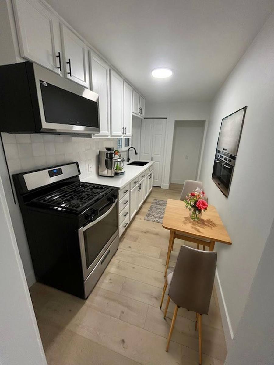 Apartment for rent at 109 E Alberta #109, Anaheim, CA 92802