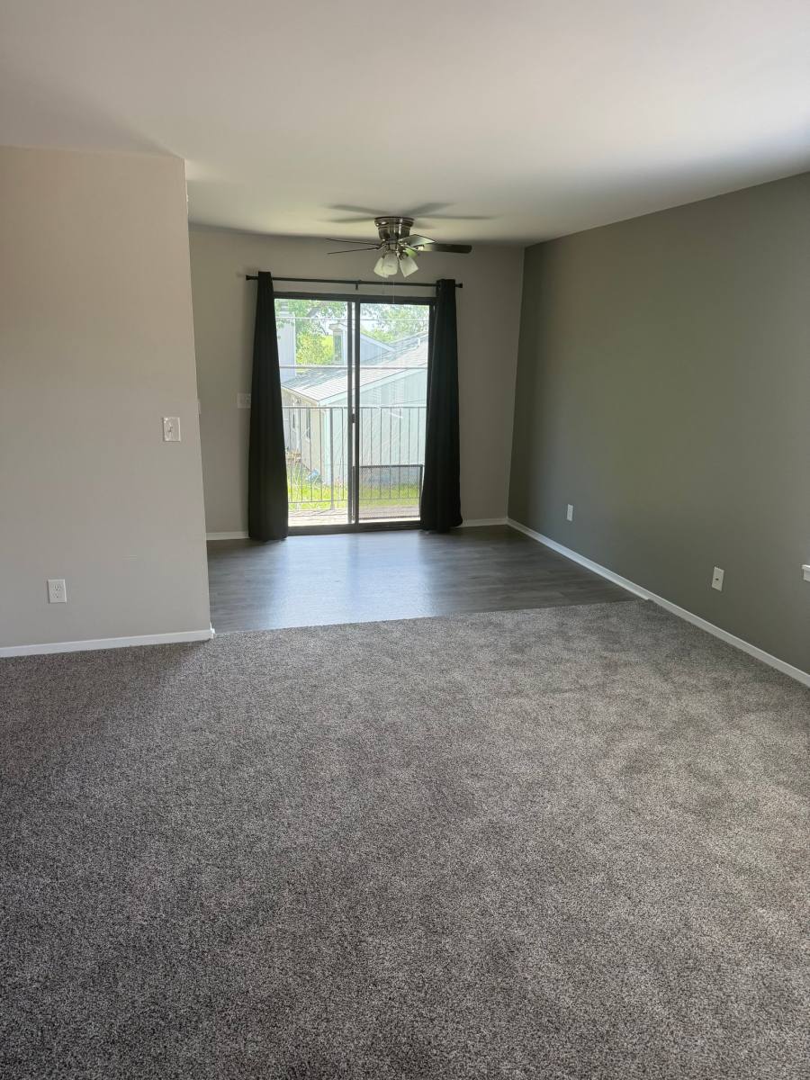 Apartment for rent at 616 S Mount Carmel #4, Wichita, KS 67213