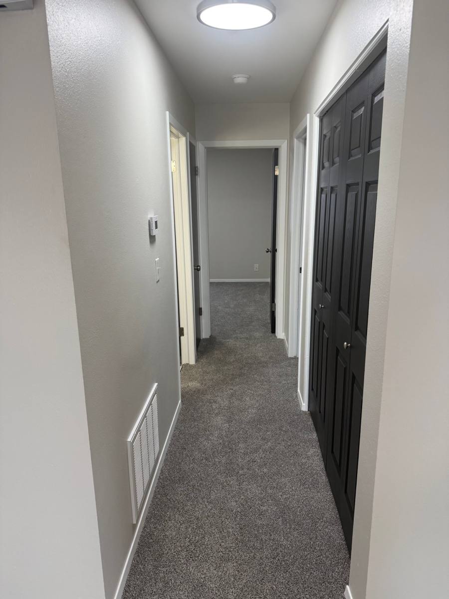 Apartment for rent at 616 S Mount Carmel #4, Wichita, KS 67213