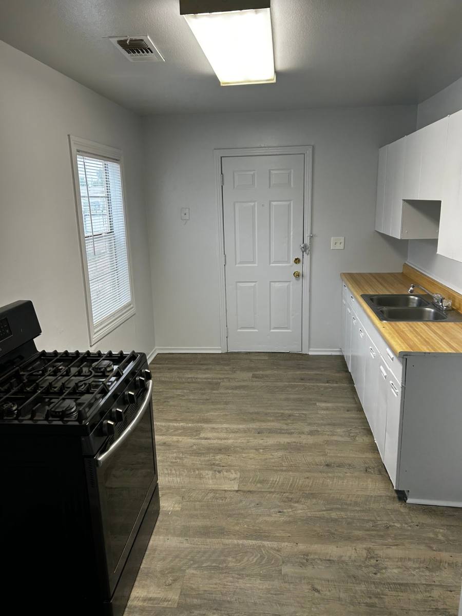 House for rent at 1628 Woodland, Amarillo, TX 79106