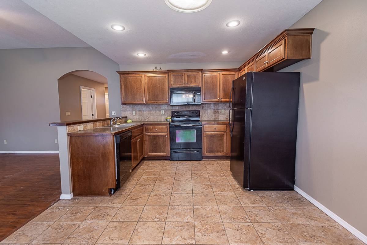House for rent at 1332 S Lexington Ave, Springfield, MO 65807