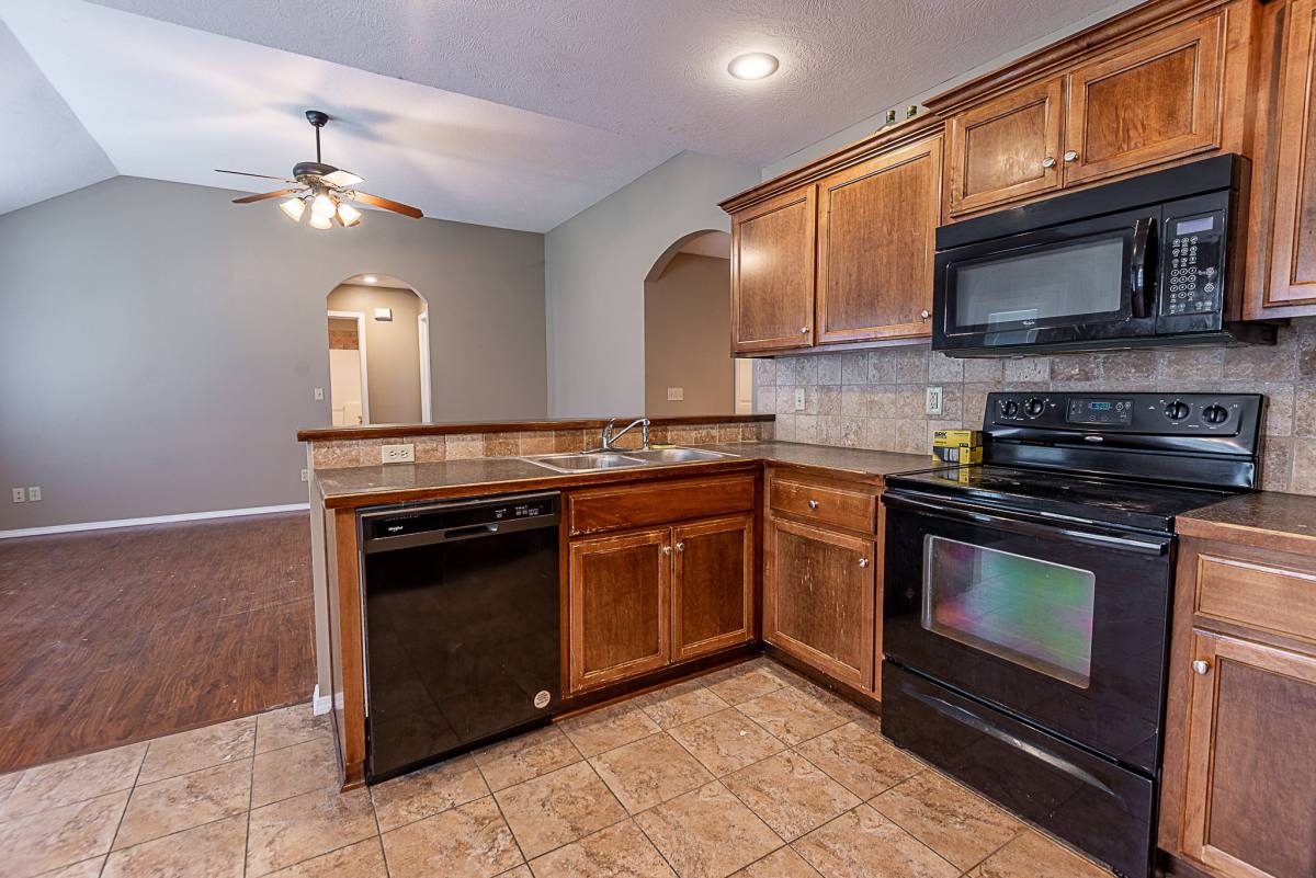 House for rent at 1332 S Lexington Ave, Springfield, MO 65807