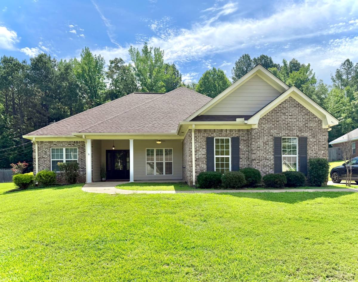 House for rent at 185 Ora Lane, Caledonia, MS 39740