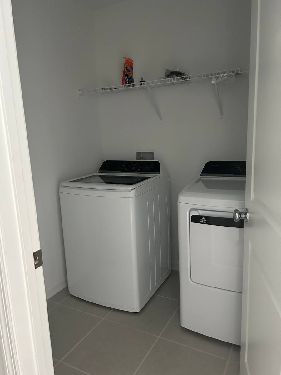House for rent at 3423 Howell Dr, Lake Wales, FL 33853