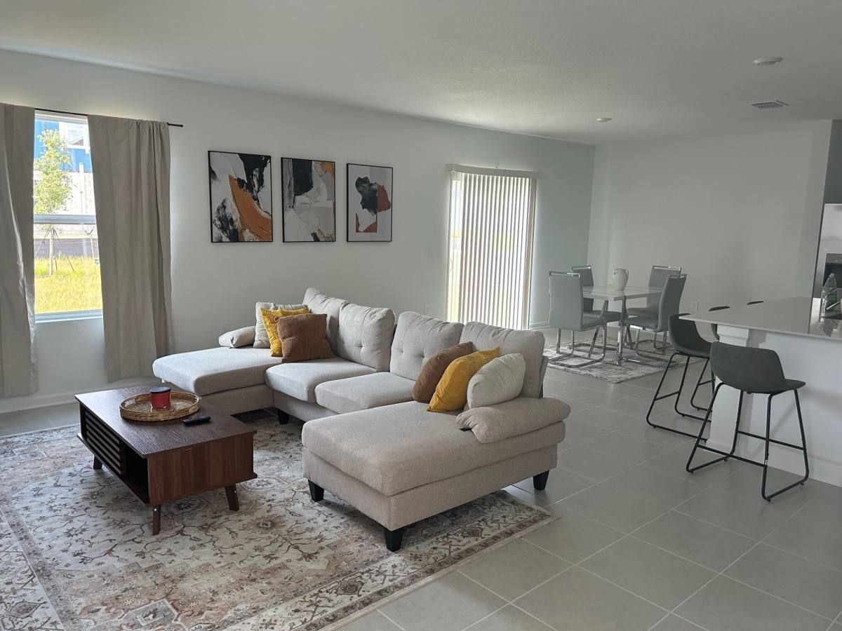 House for rent at 3423 Howell Dr, Lake Wales, FL 33853
