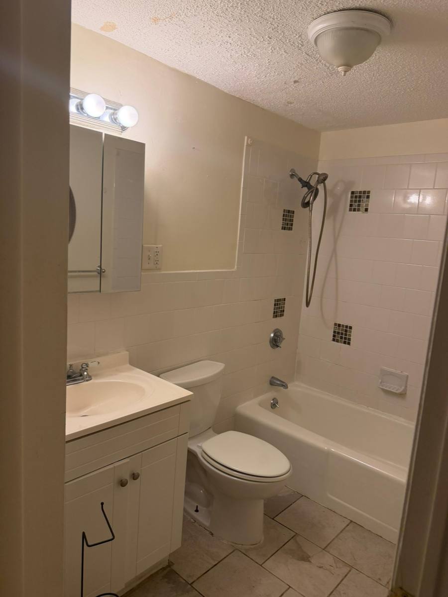 Apartment for rent at 299 Pawtucket Blvd, Lowell, MA 01854