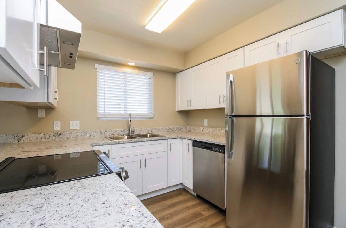 House for rent at 1249 E 8th St, Mesa, AZ 85203