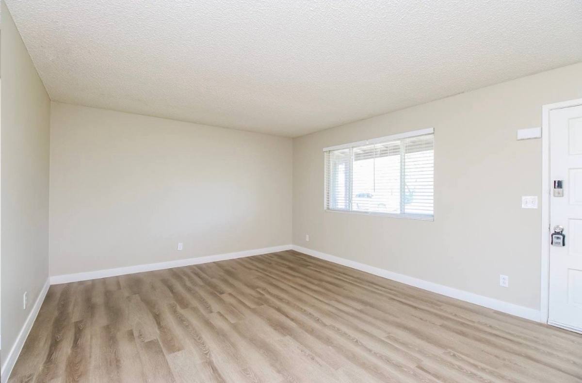 House for rent at 1249 E 8th St, Mesa, AZ 85203