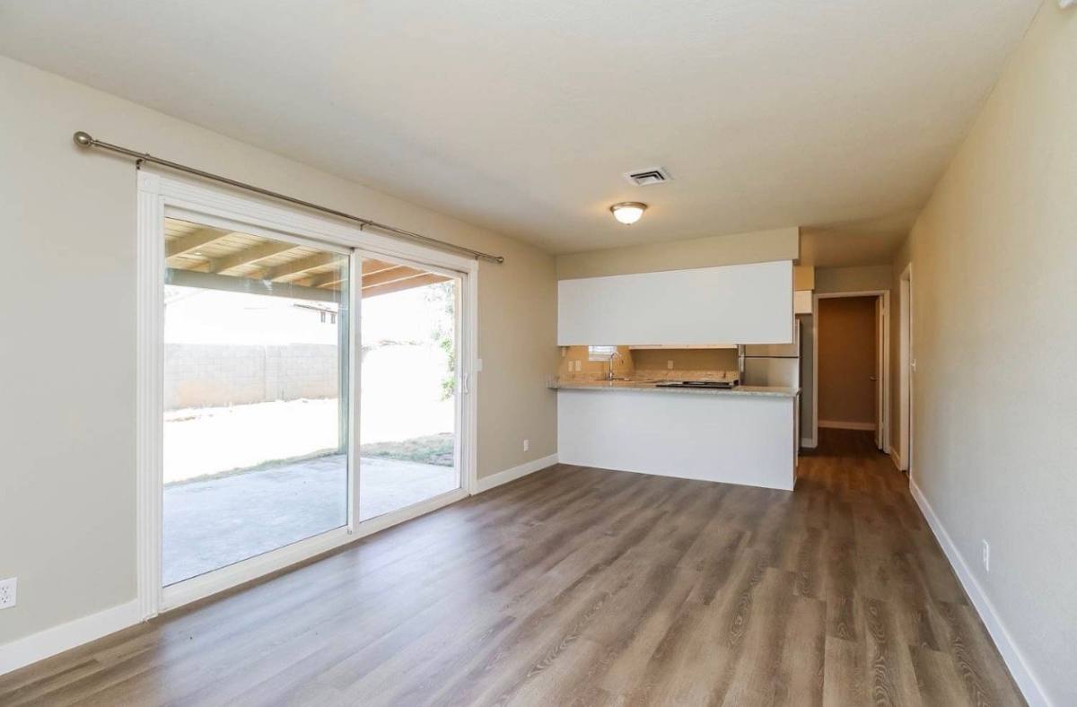 House for rent at 1249 E 8th St, Mesa, AZ 85203