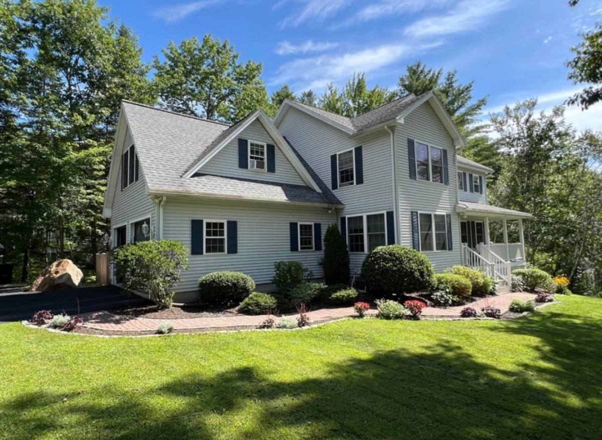 House for rent at 13 Sheffield Ave, Lewiston, ME 04240