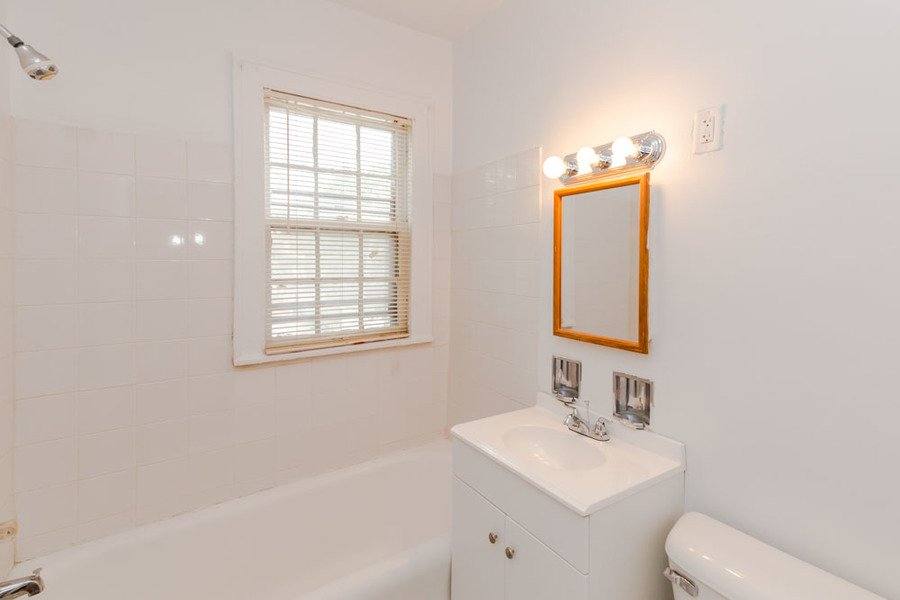 Apartment for rent at 6348 13th St #A02, Berwyn, IL 60402