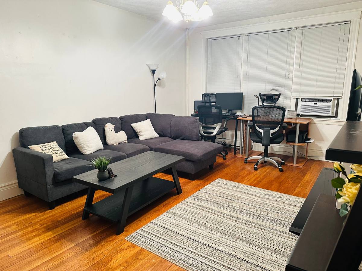 Apartment for rent at 1754 Commonwealth Ave #6, Brighton, MA 02135