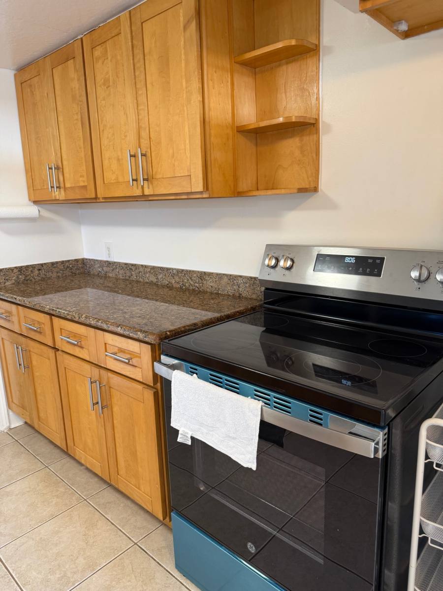 House for rent at 2226 Noah St, Honolulu, HI 96816