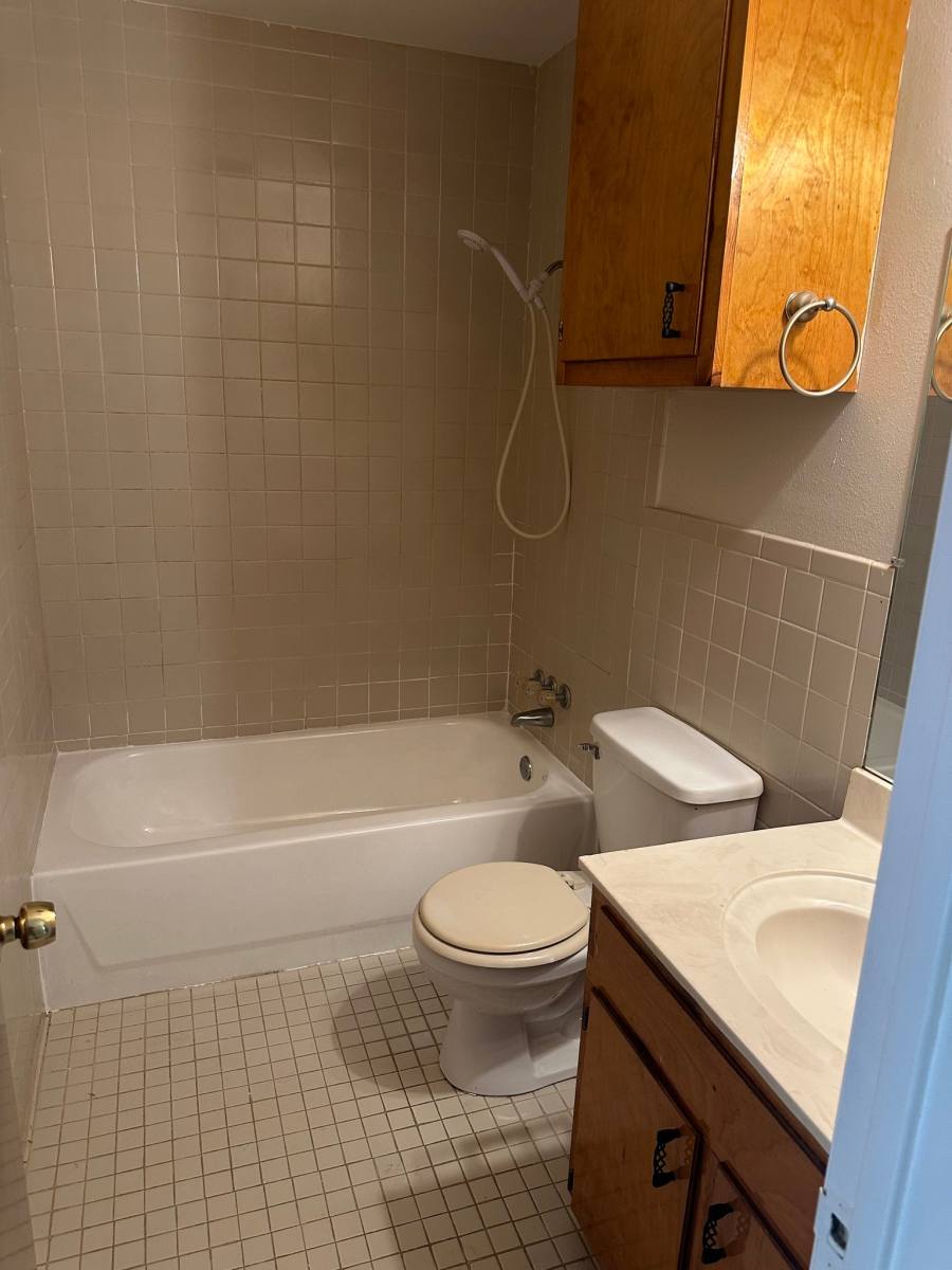 House for rent at 889 Petit Rd, Waco, TX 76708