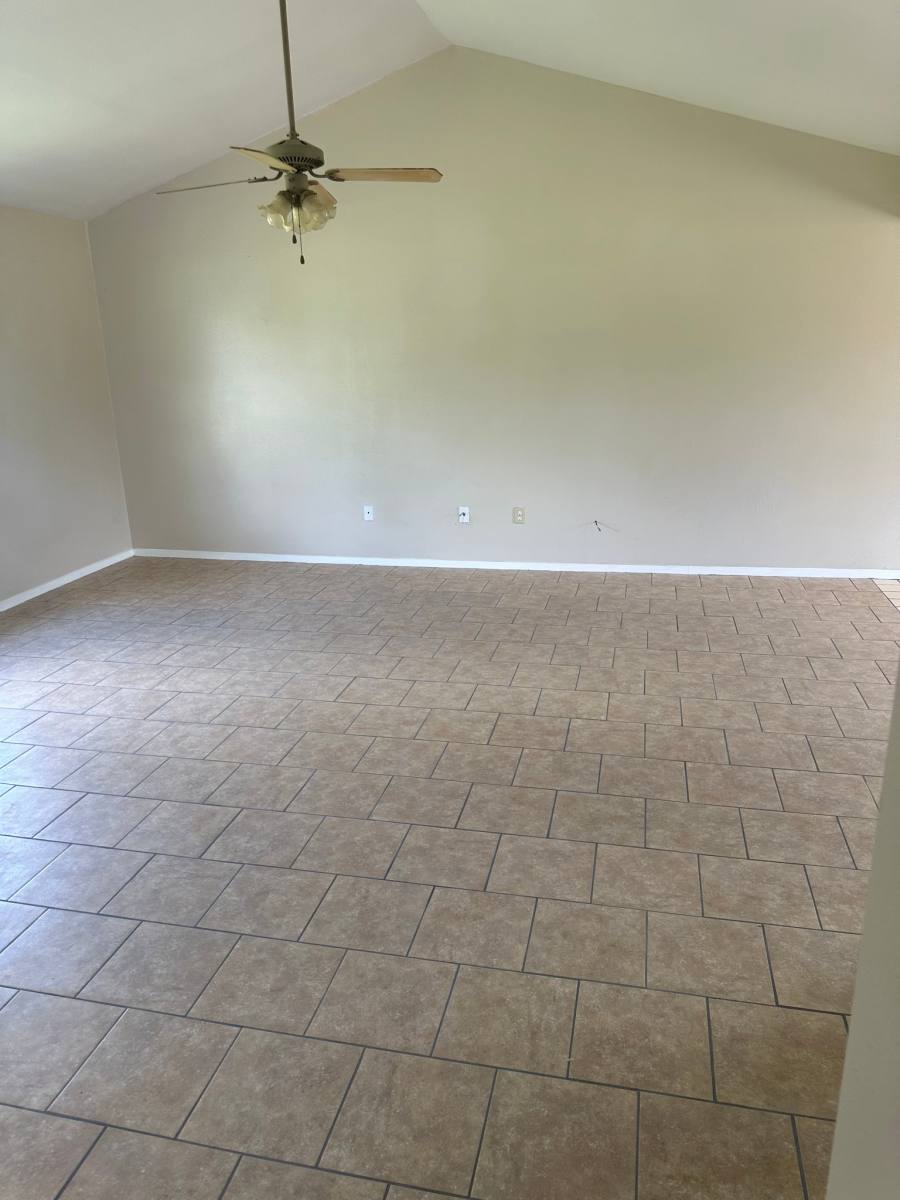 House for rent at 889 Petit Rd, Waco, TX 76708