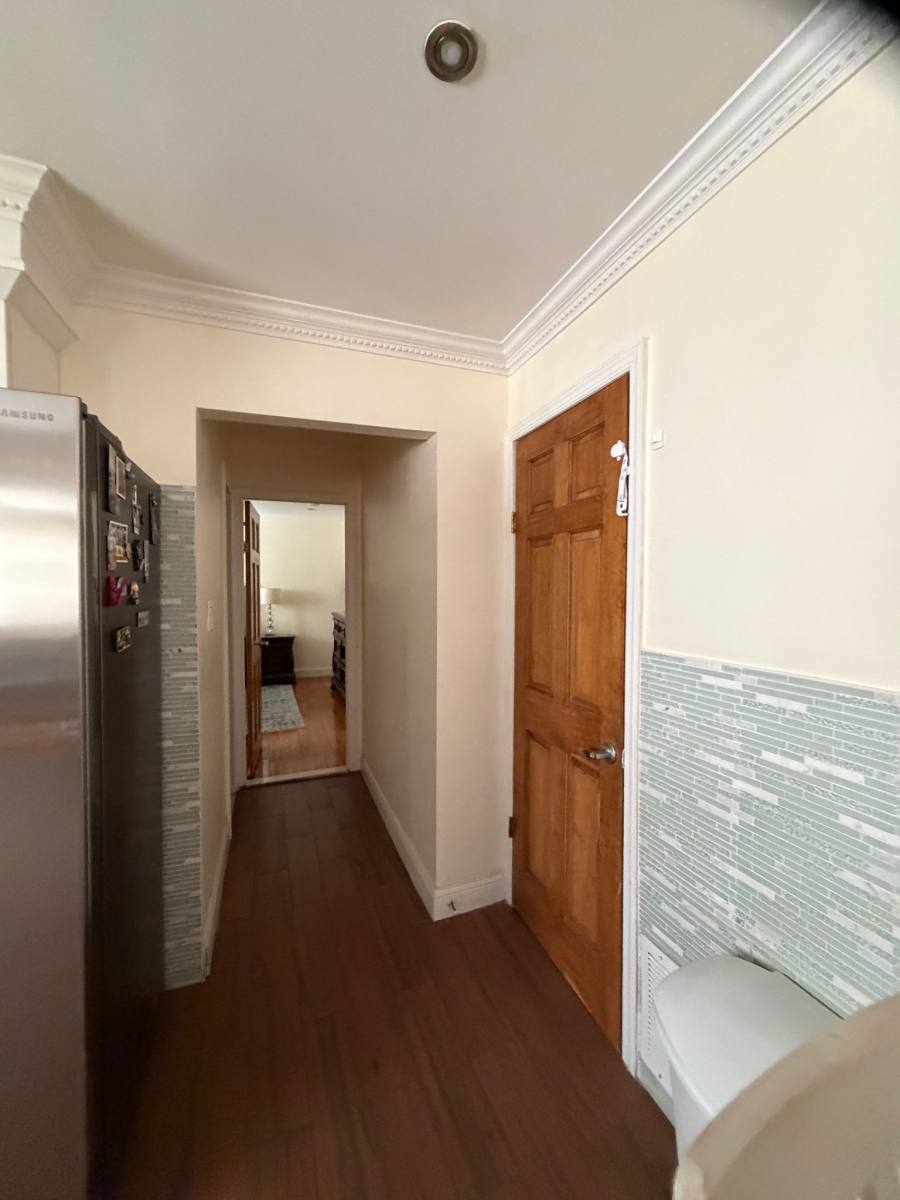 Apartment for rent at 356 Elvin St #1, Staten Island, NY 10314
