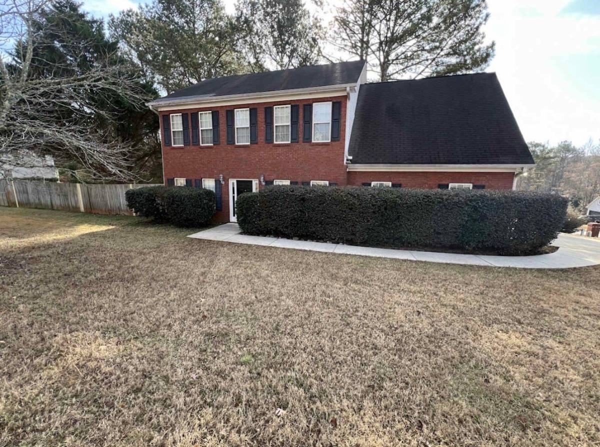 House for rent at 3111 Scenic Brook Dr SW, Conyers, GA 30094