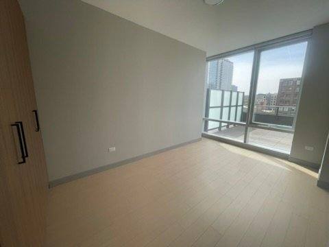 Apartment for rent at 913 N Wells, Chicago, IL 60610