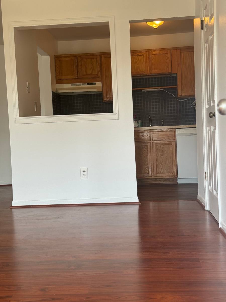 Condo for rent at 809 Sunset Lane, Saint Clair Shores, MI 48082