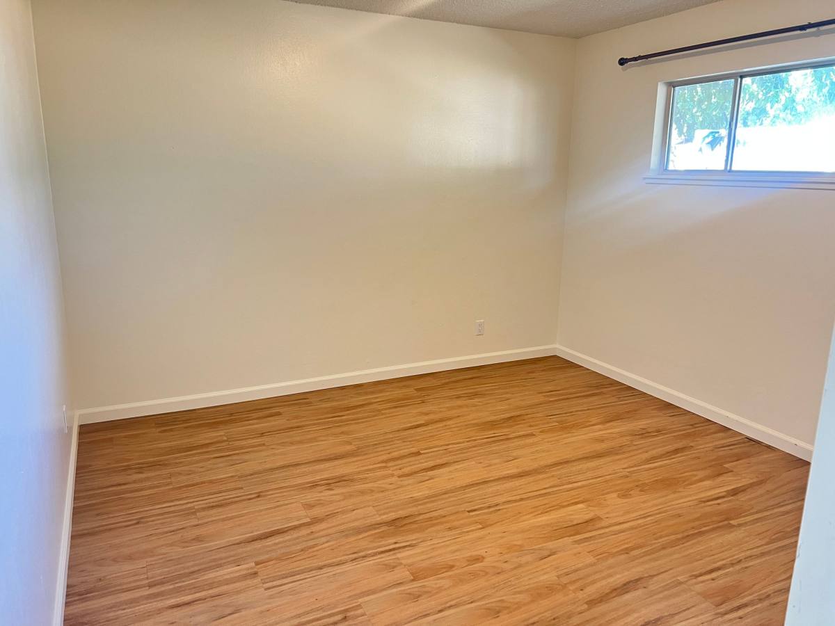 Apartment for rent at 13940 Hackett St #2, Hanford, CA 93230