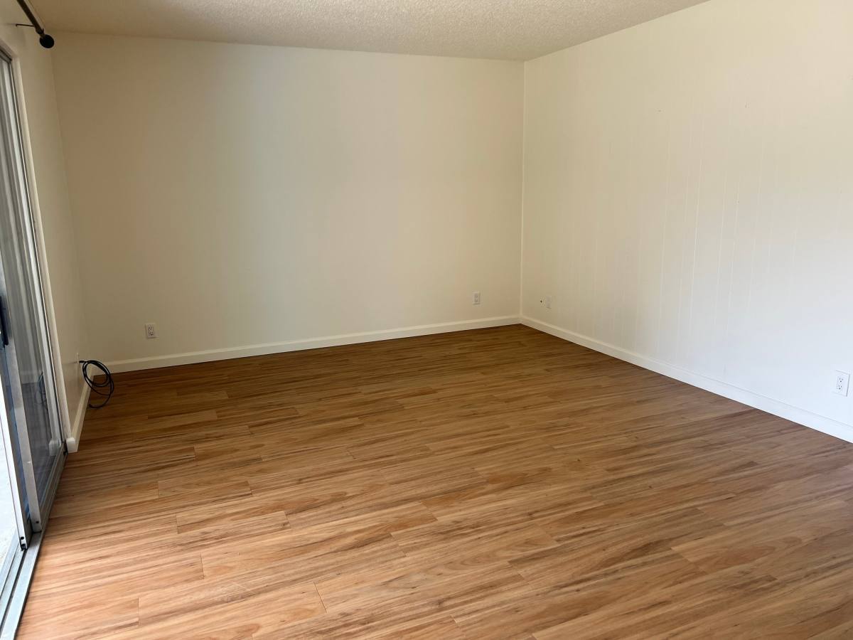 Apartment for rent at 13940 Hackett St #2, Hanford, CA 93230