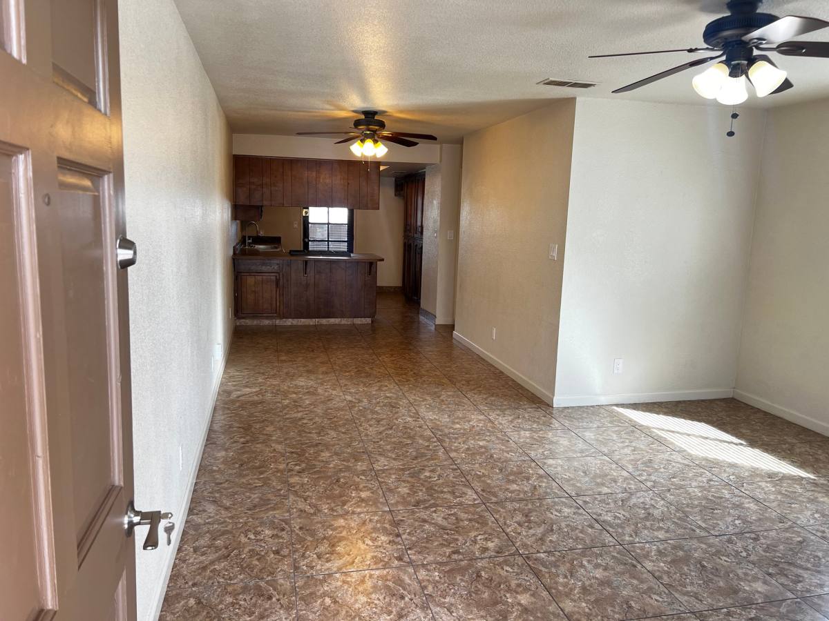 Apartment for rent at 1823 W Whitendale Ave, Visalia, CA 93277