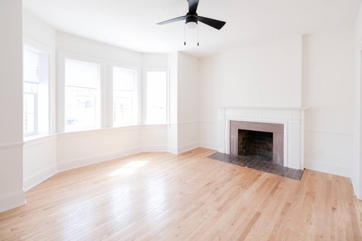 Apartment for rent at 2804 S Moreland Blvd #102, Cleveland, OH 44120