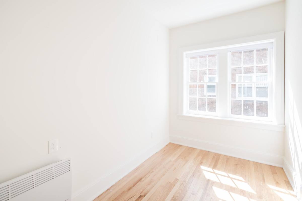 Apartment for rent at 2804 S Moreland Blvd #102, Cleveland, OH 44120