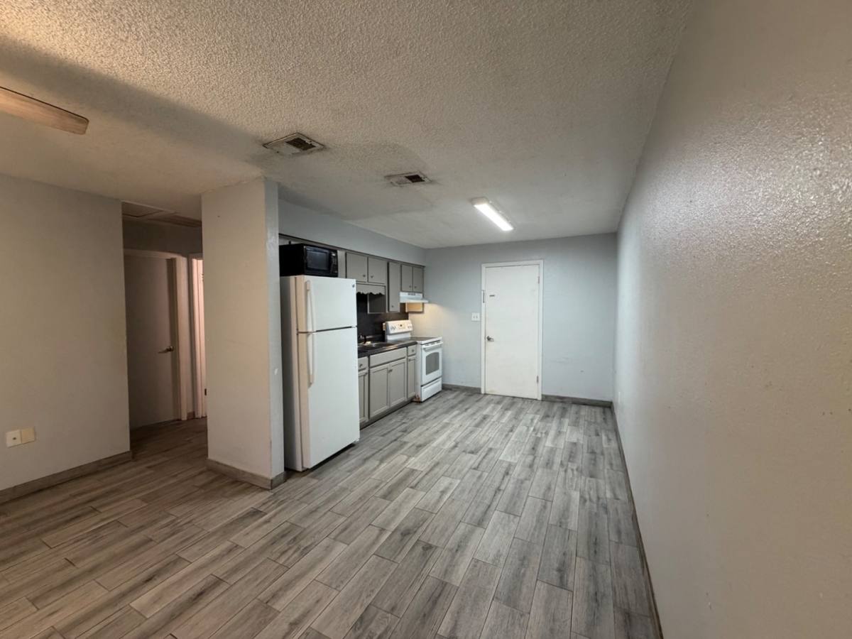 Apartment for rent at 1205 W Highland St #1211, Lakeland, FL 33815