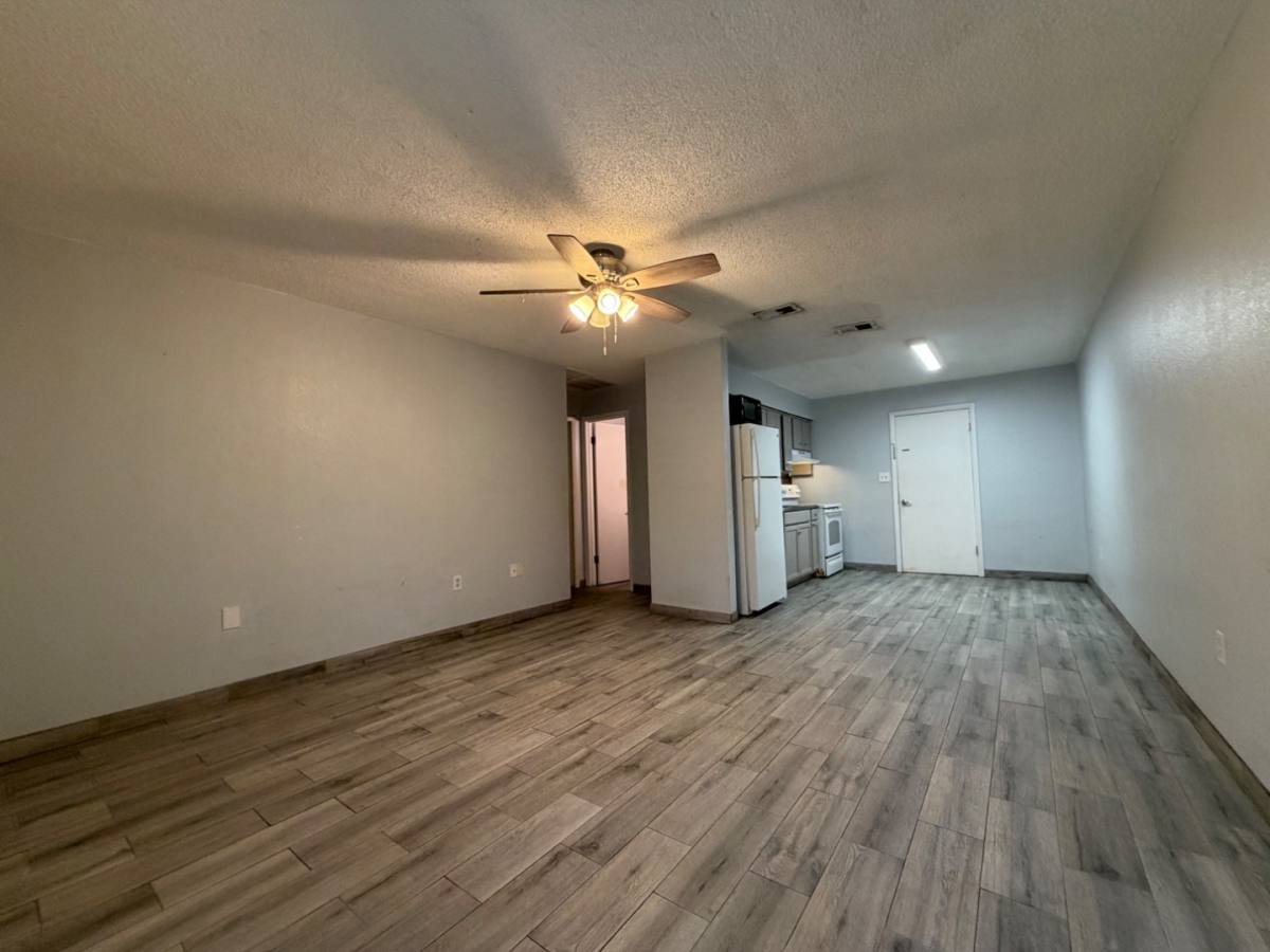 Apartment for rent at 1205 W Highland St #1211, Lakeland, FL 33815