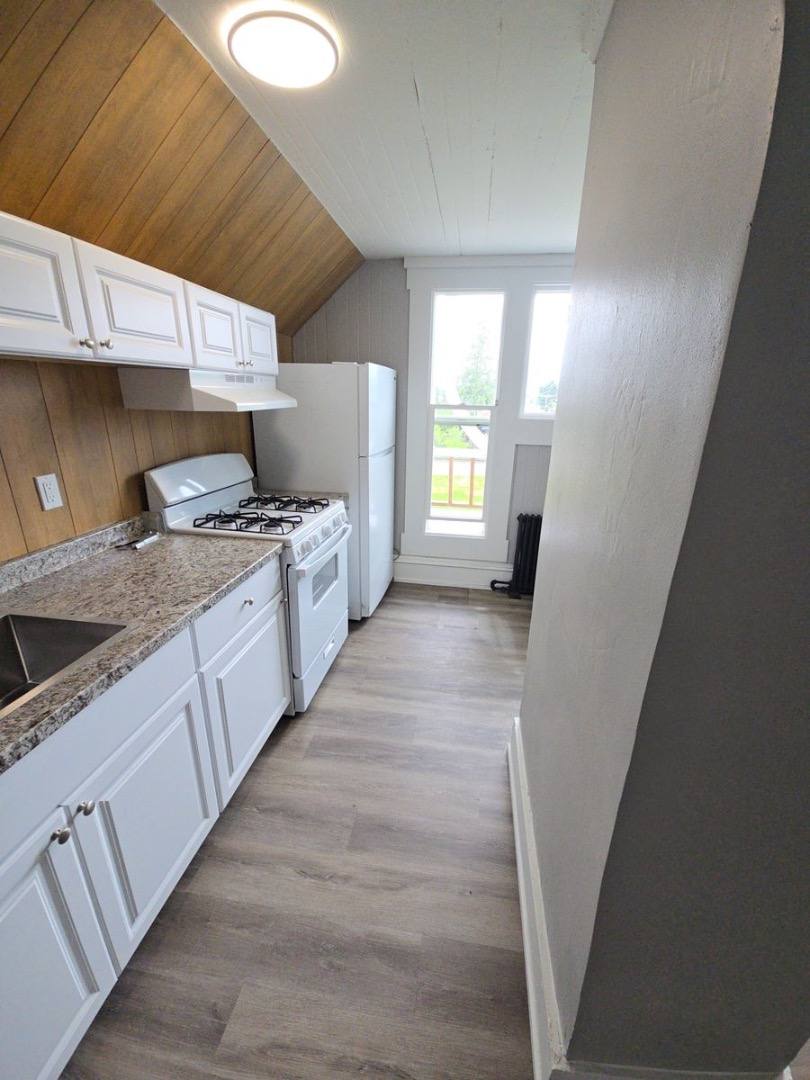 Apartment for rent at 116 E Section St #301, Mount Vernon, WA 98273