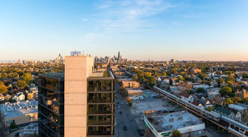Apartment for rent at 2733 W Belden Ave, Chicago, IL 60647