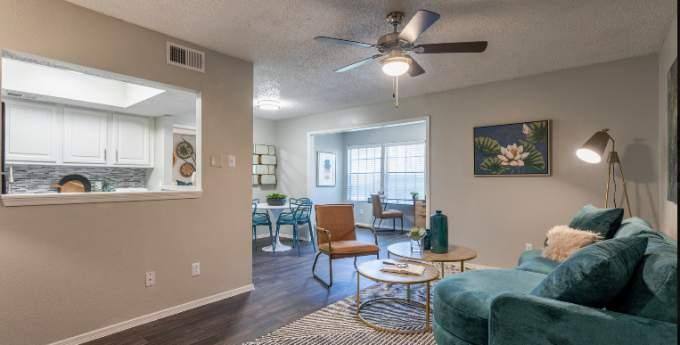 Apartment for rent at 6011 Oakland Hills Dr, Fort Worth, TX 76112