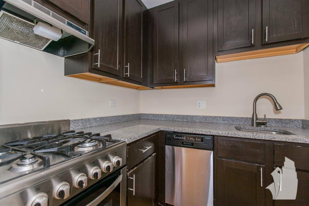 Apartment for rent at 4737 N Hermitage Ave #309, Chicago, IL 60640
