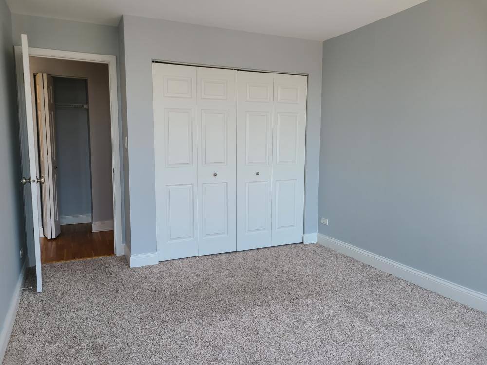 Apartment for rent at 450 W Briar Place #7A, Chicago, IL 60657