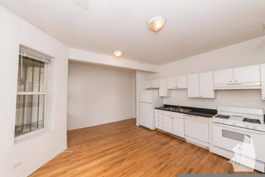 Apartment for rent at 1022 N Damen Ave #1, Chicago, IL 60622
