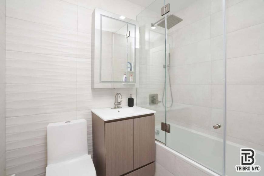 Apartment for rent at 13 N Elliott Place #4E, Brooklyn, NY 11205