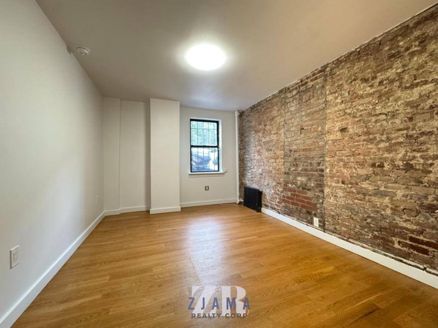 Apartment for rent at 350 Greene Ave #1A, Brooklyn, NY 11216