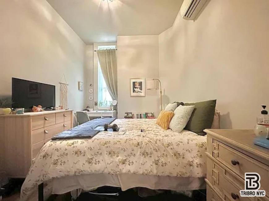 Apartment for rent at 489 Washington Ave #1, Brooklyn, NY 11238