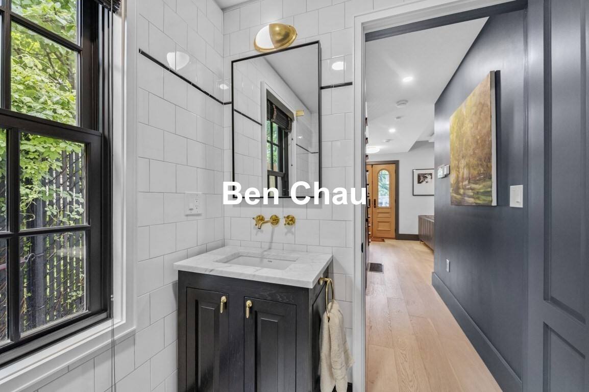 House for rent at 208 Windsor St, Cambridge, MA 02139