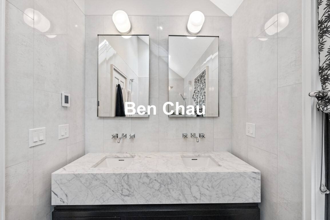 House for rent at 208 Windsor St, Cambridge, MA 02139