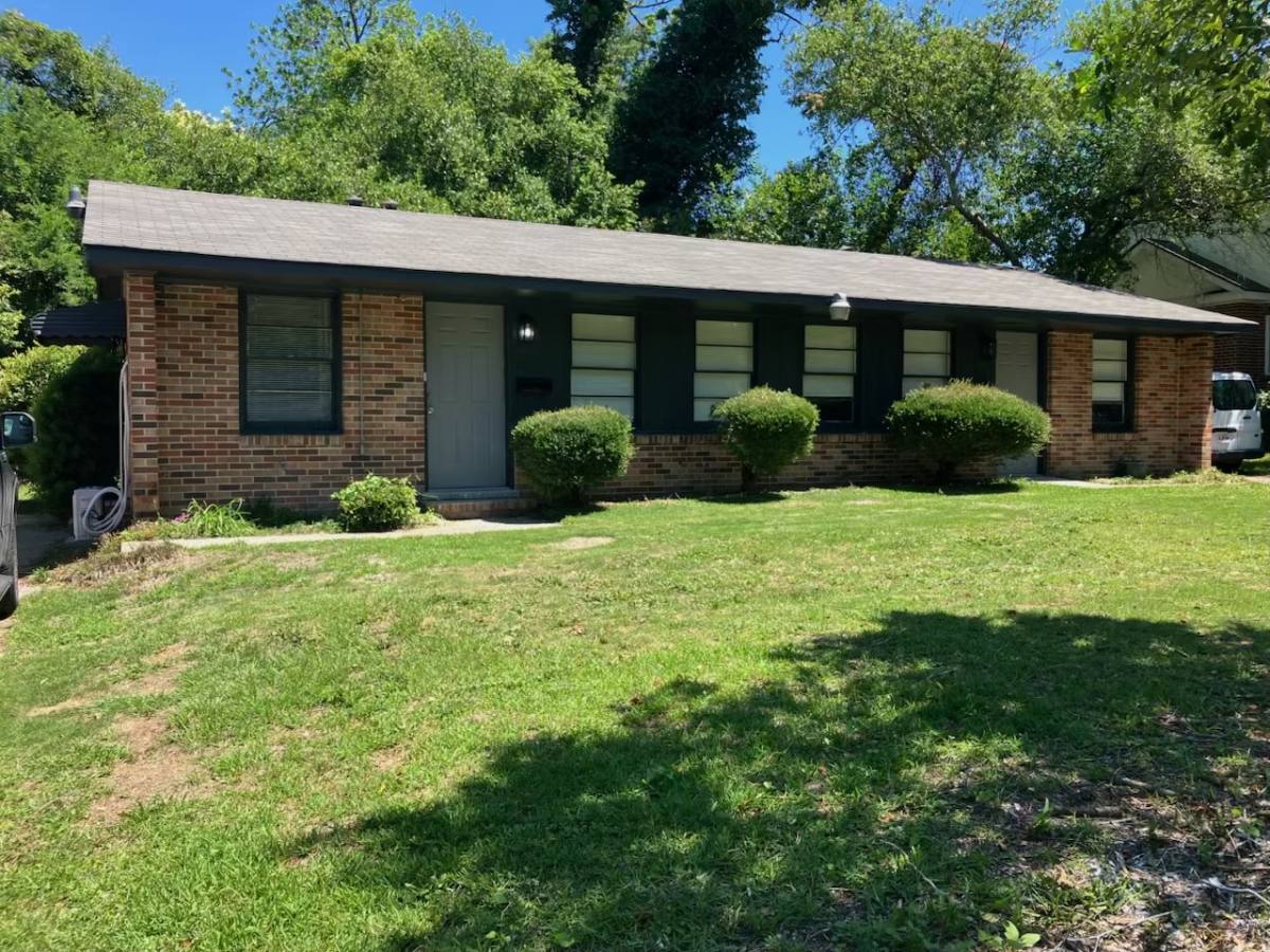 Townhouse for rent at 1515 17th St, Columbus, GA 31901