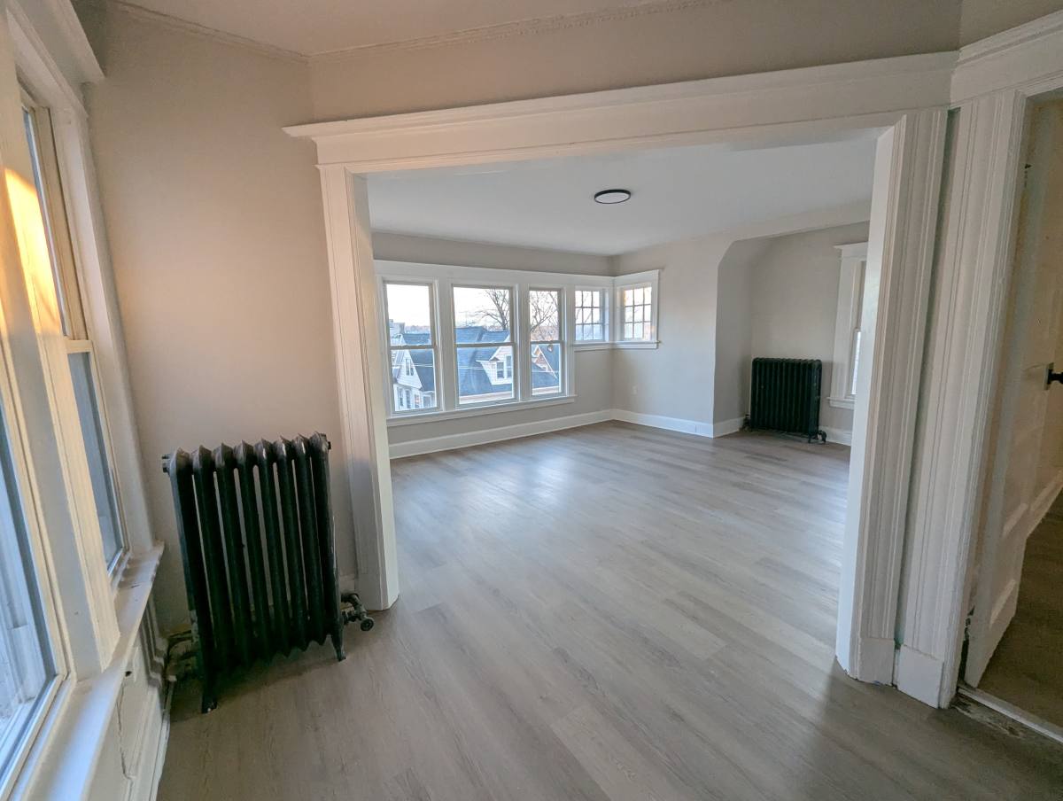 Apartment for rent at 184 Buckingham St #2, Waterbury, CT 06710