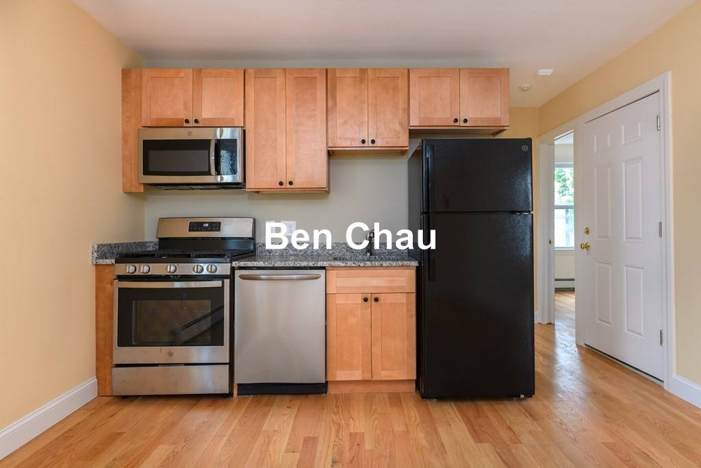 Apartment for rent at 305 Hurley St #2B, Cambridge, MA 02141
