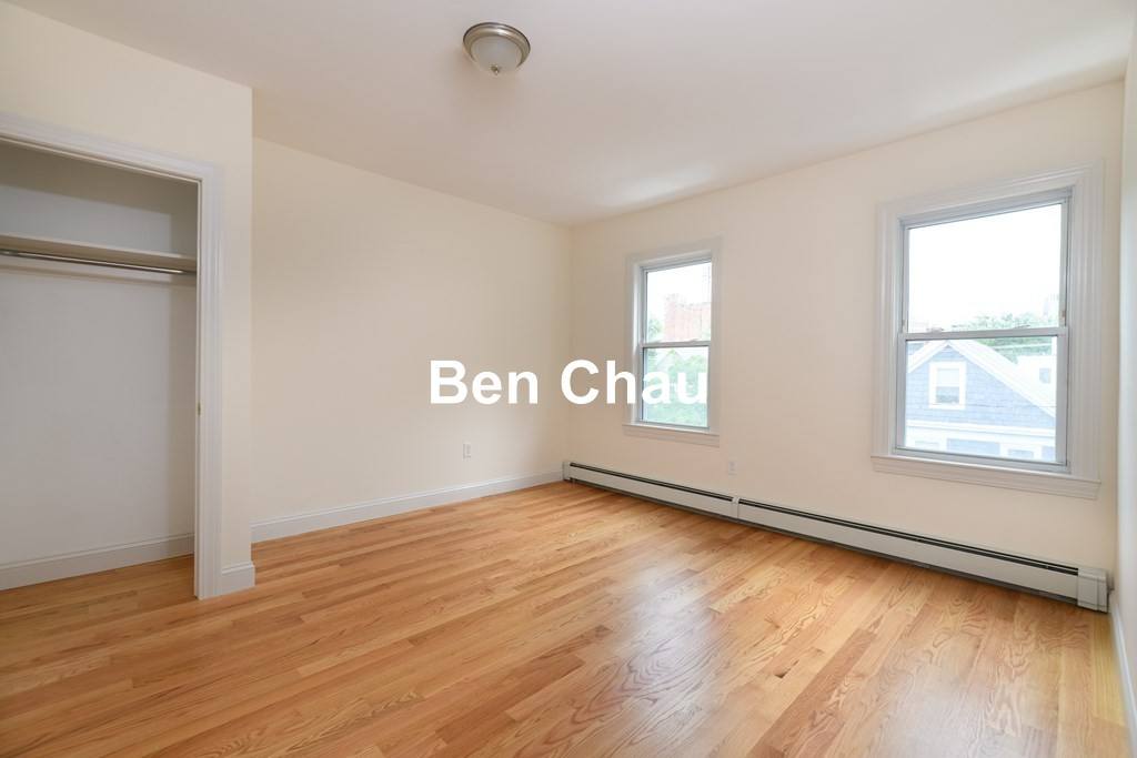 Apartment for rent at 305 Hurley St #2B, Cambridge, MA 02141