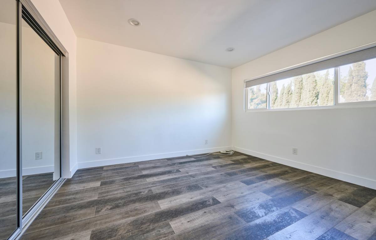 Apartment for rent at 1333 W 36th Place #3, Los Angeles, CA 90007